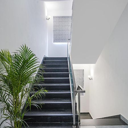 Fabhotel Prime Cloud 5 Studios Hyderabad Exteriör bild